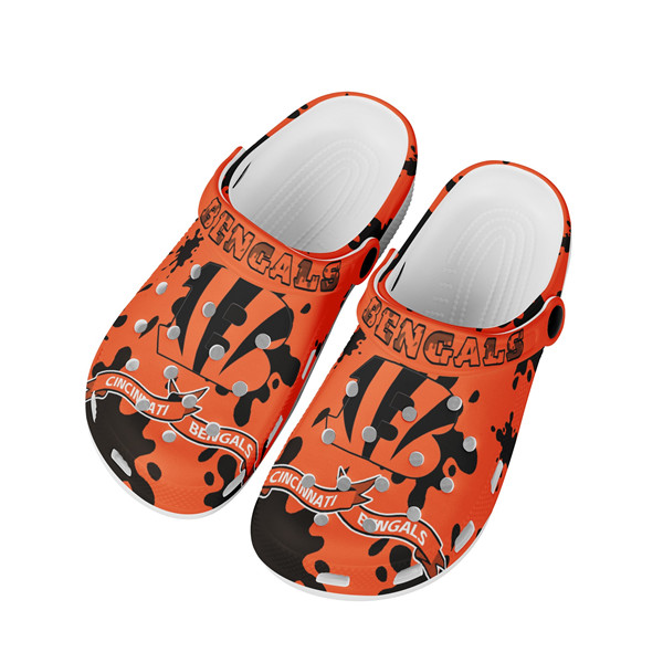 Women's Cincinnati Bengals Bayaband Clog Shoes 001